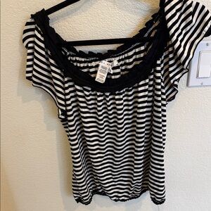Max Studio Black and White Striped Blouse